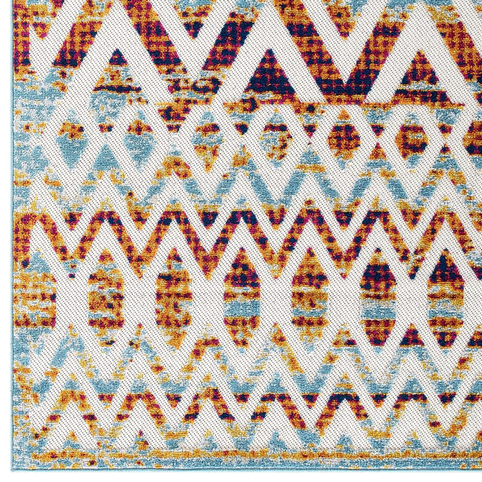 Reflect Tamako Diamond and Chevron Moroccan Trellis 8x10 Indoor / Outdoor Area Rug