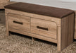 kinlanni-bedroom-storage-bench