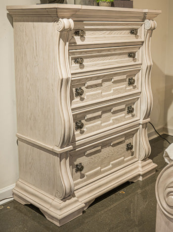 bruchandi-chest-of-drawers