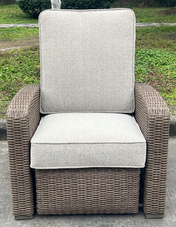 laguna-heights-outdoor-recliner