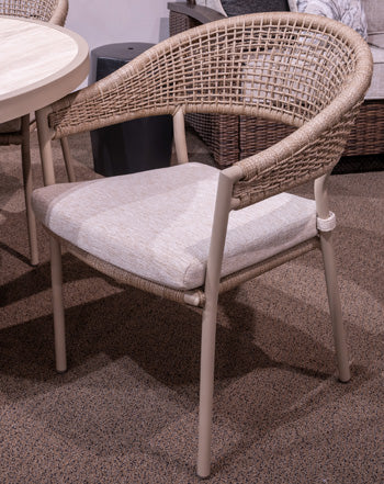 orchard-beach-outdoor-arm-chair-with-cushion-set-of-4