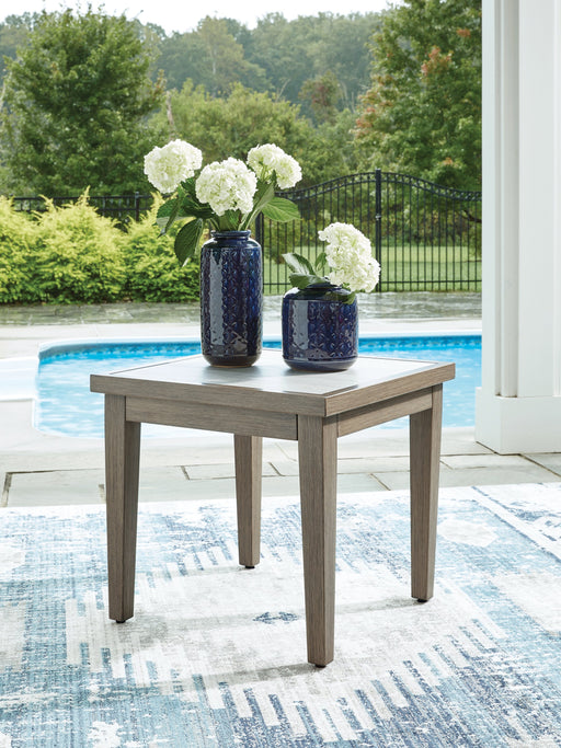 rainier-ranch-outdoor-end-table