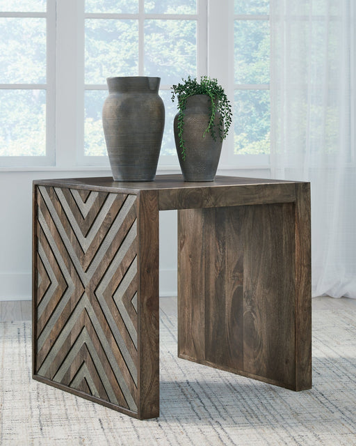 dreggan-end-table