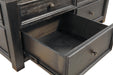 tyler-creek-occasional-table-set