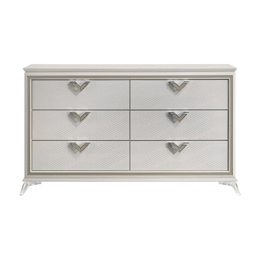 audra-dresser