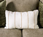 new-meadows-loveseat