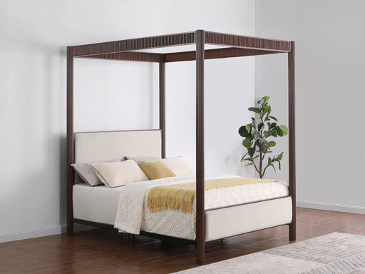 zimmerlee-canopy-panel-bed