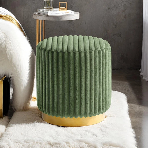 yolanda-stool