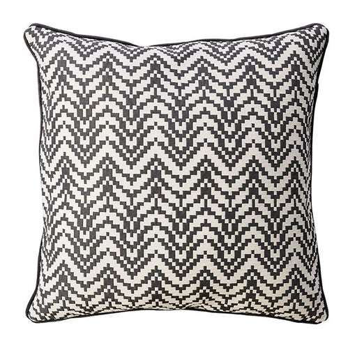 jen-throw-pillow