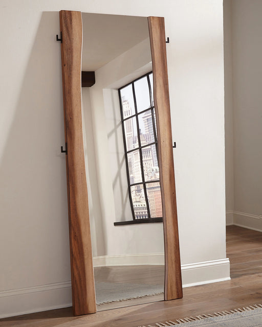 winslow-floor-mirror