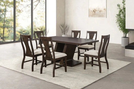 holsworthy-dining-table