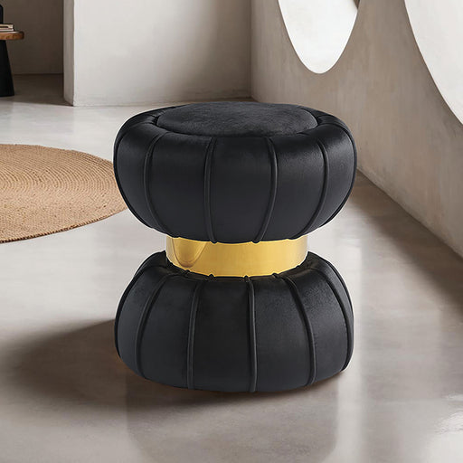 dorothea-stool